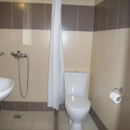 Hotel Zephyros And