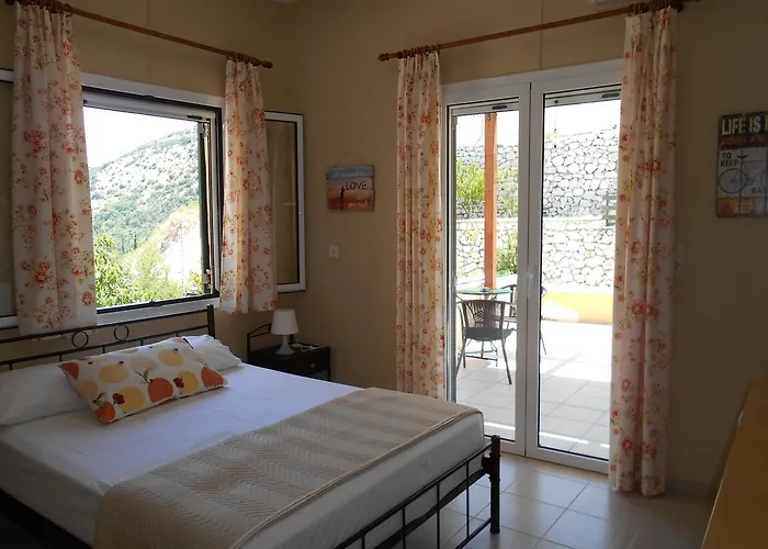 Hotel Zephyros And Drymon